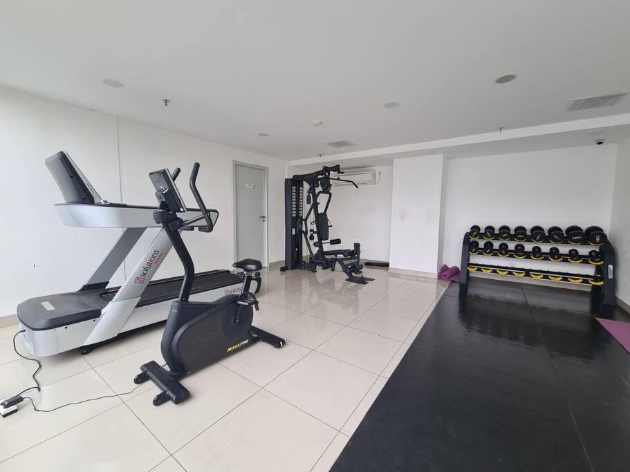 Urban Oasis Apartemen